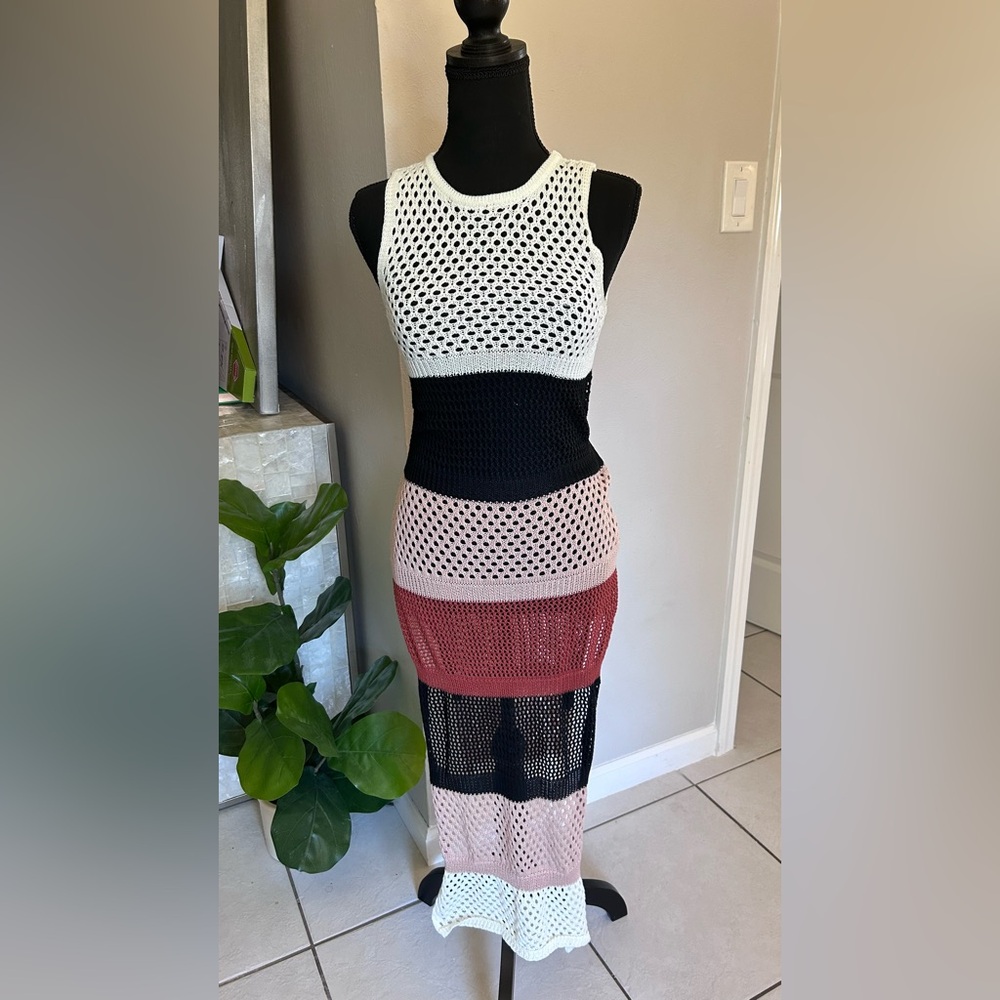 Forever 21 Crochet Colorblock Maxi Dress